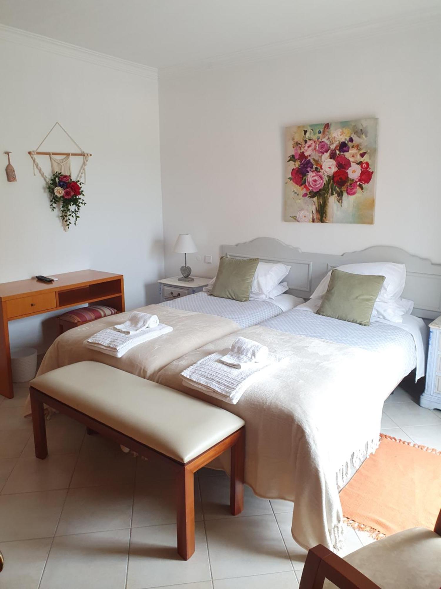 Vila Apartamentos Estrela Lagos Room photo